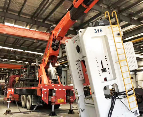 柏乡县提升工作效率，选择优质折臂吊租赁服务