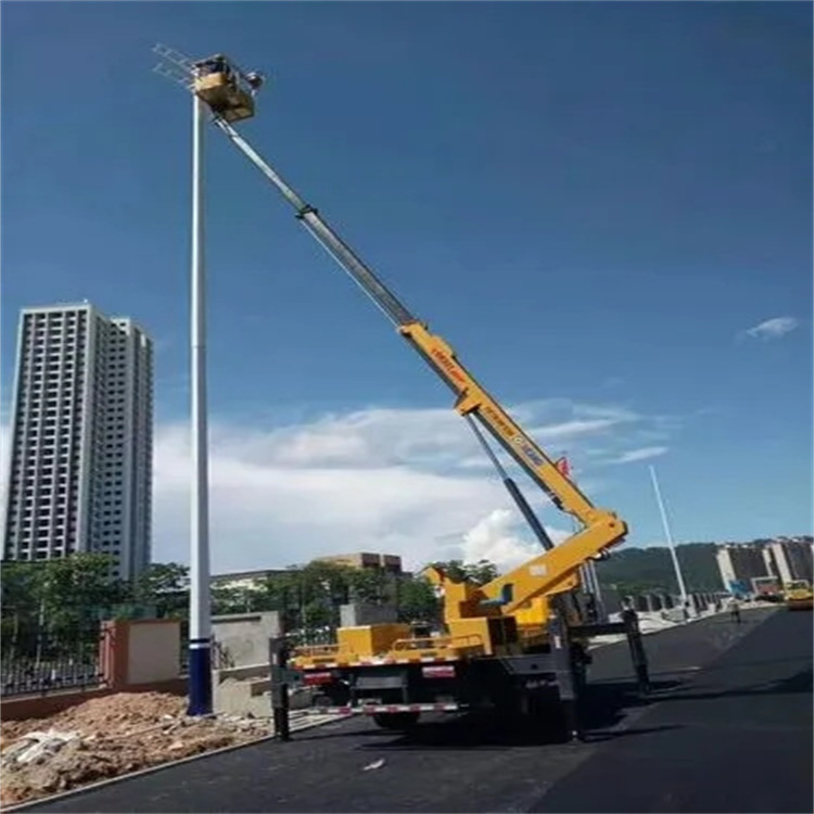 柏乡县维修路灯的曲臂升降车出租