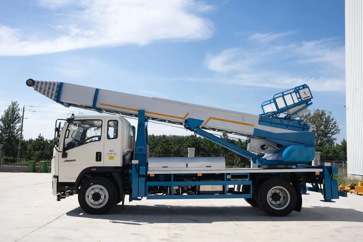 柏乡县云梯上料车租赁费用